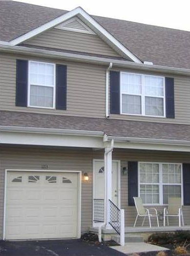 1st image of 1213 Park Dr