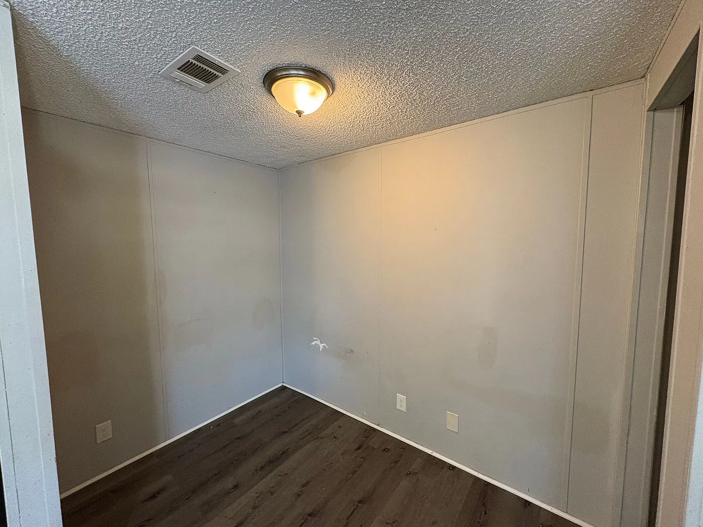 For Rent — Photo 3