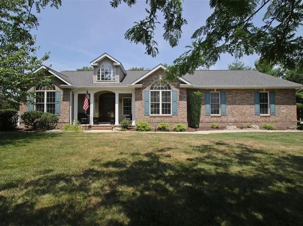 601 Briar Meadow Ct, Troy, IL 62294