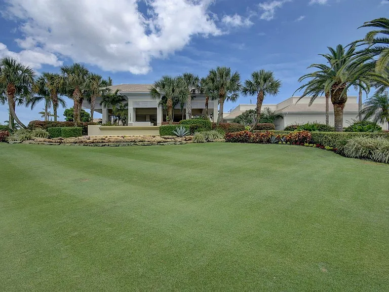 5662 Ainsley Ct — Photo 22