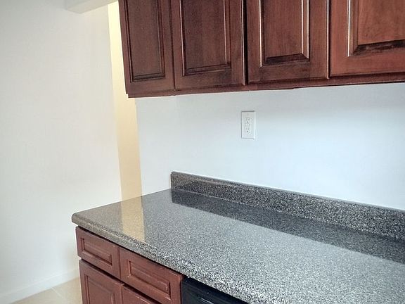 4th image of 356 Saint Johns Pl APT D