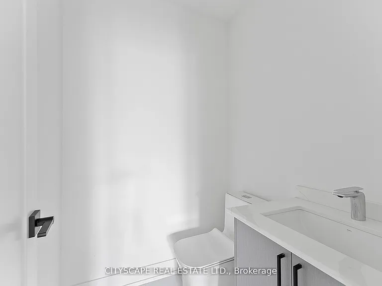 587 Oakwood Ave #3 — Photo 14