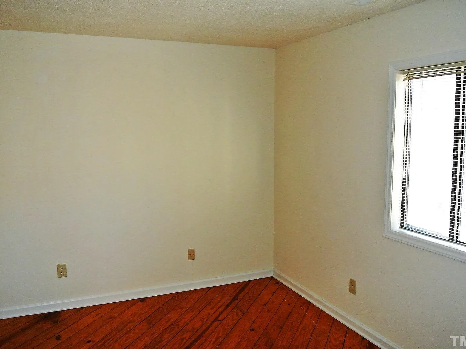 4 bed, 2.5 bath, $2,800 — Photo 4