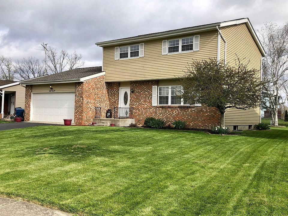 1st image of 842 Lantern Dr