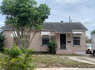 812 Winters St, West Palm Beach, FL 33405