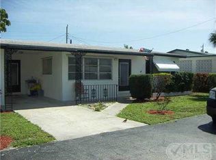 1327 Date Palm Dr, Lantana, FL 33462