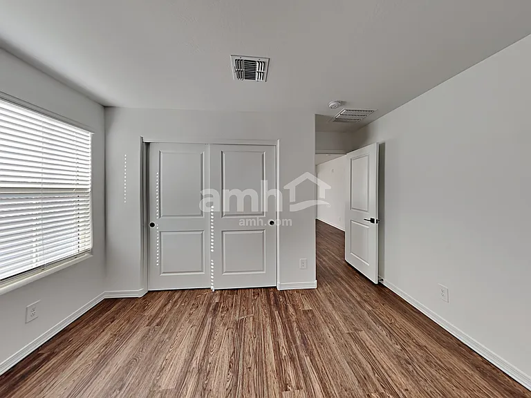 795 S 150th Dr — Photo 19