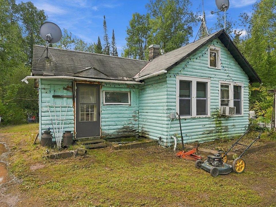 1st image of 15903 Bark River Rd