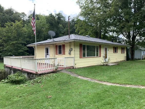 1673 Moonlite Park Rd, Hollsopple, PA 15935