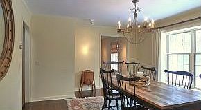 Wood floors in dining/kitchen