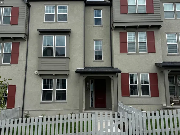 11366 S Watercourse Rd W #389, South Jordan, UT 84009