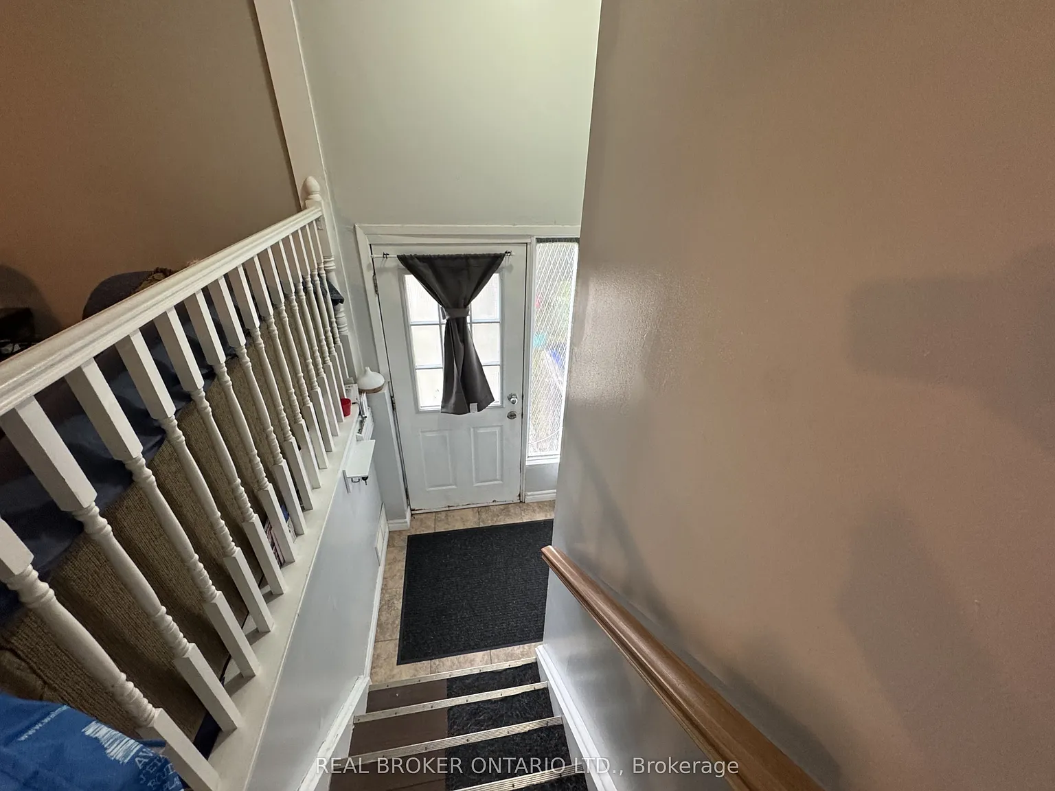 4 bed, $2,195 — Photo 3