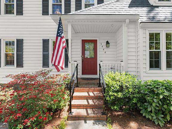 2nd image of 3666 Chestnut Ridge Ct
