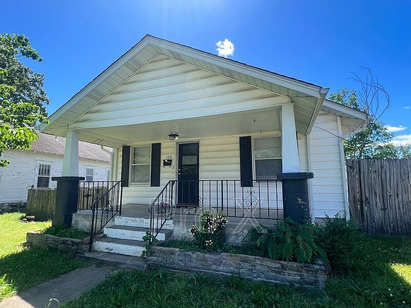 1st image of 120 S Patterson Ave