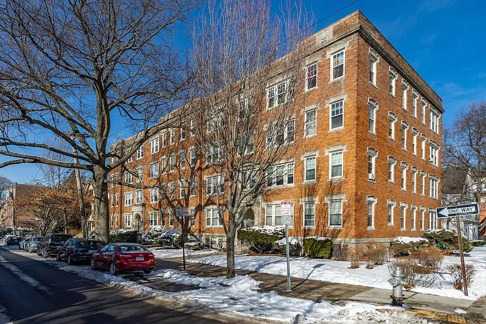 37-41 Wendell St — Photo 1