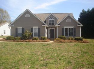12427 Bravington Rd, Huntersville, NC 28078