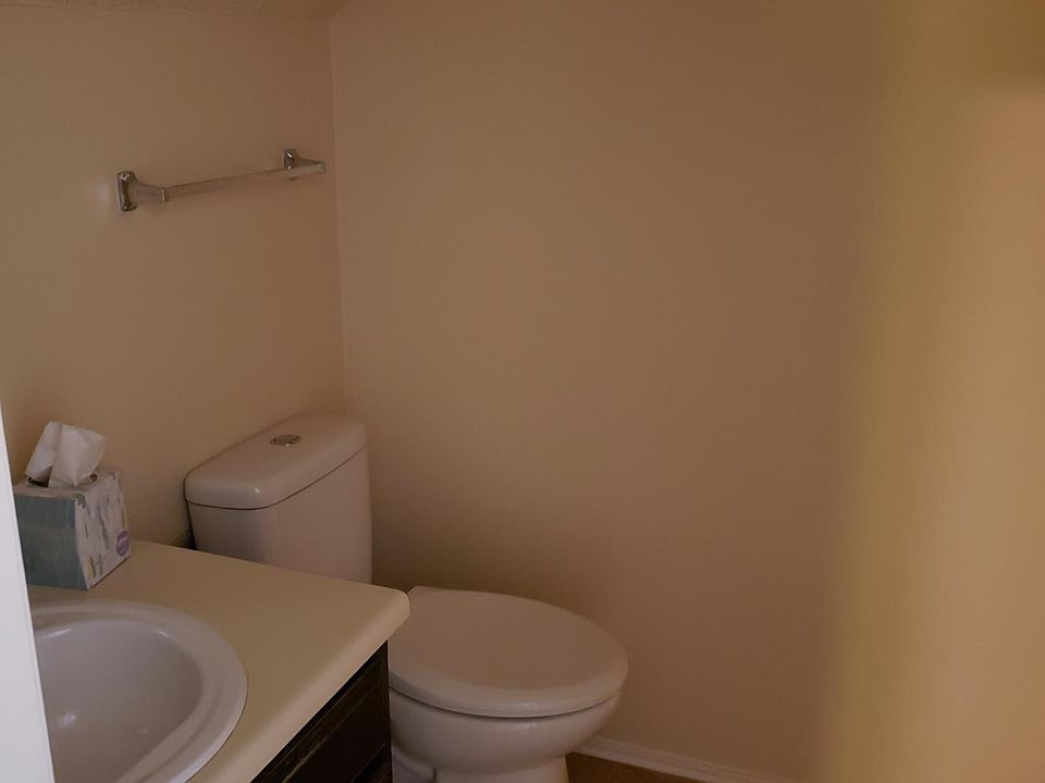 1st image of 1325 Speight Ave