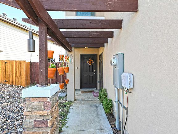 5th image of 5420 Montevista Dr #1