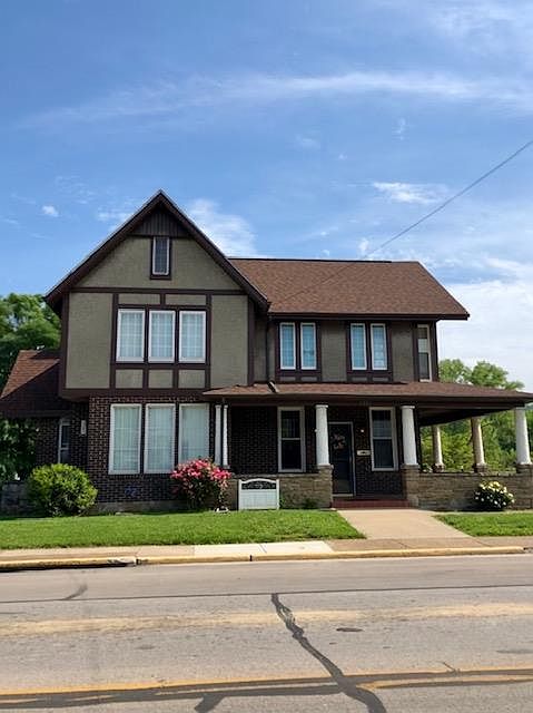 1st image of 1301 Forest Ave