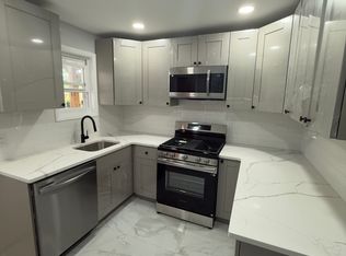 87 W 30th St FLOOR 1, Bayonne, NJ 07002