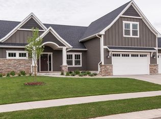 3015 Stone Park Dr NE, Rochester, MN 55906