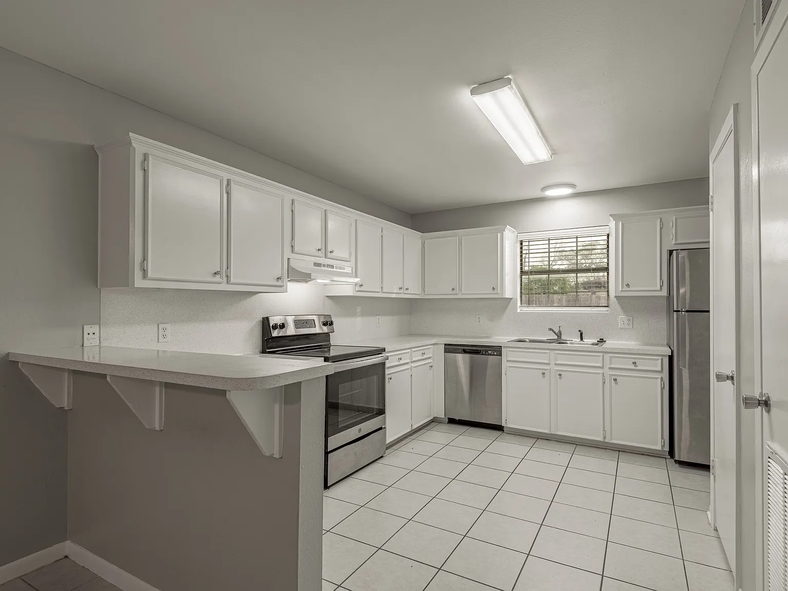 600 Palm Street - 10 — Photo 4