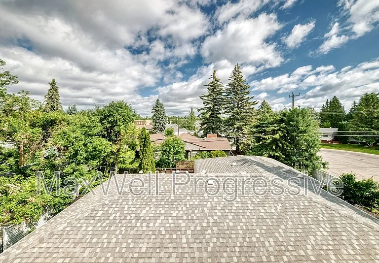 14510 95th Ave NW #MAIN FLOOR — Photo 44
