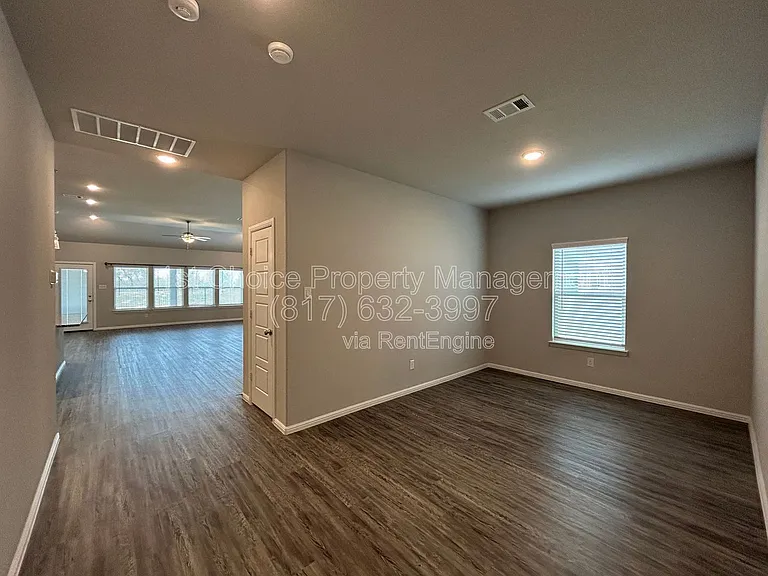 8941 Lantana Meadow Dr — Photo 13