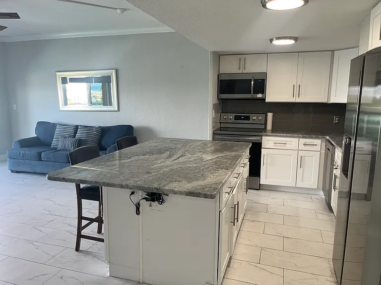 880 Mandalay Ave #N502 — Photo 19