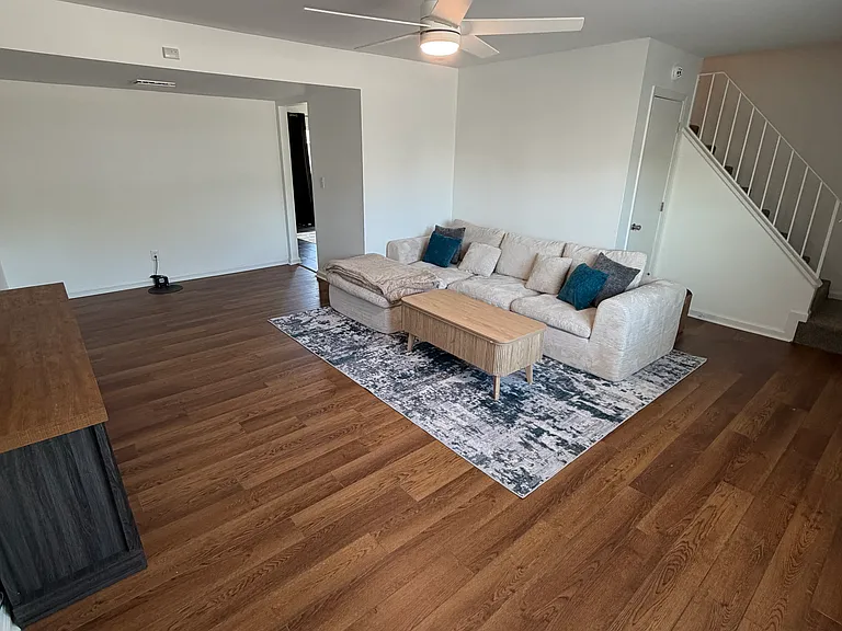 108 Villa Dr — Photo 3