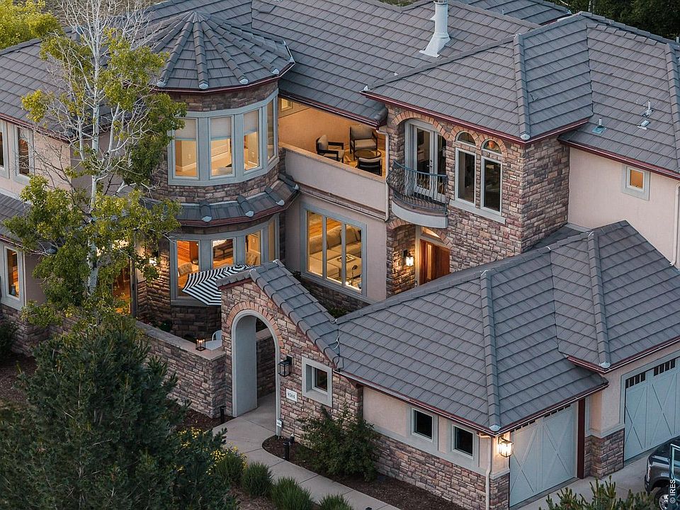 1st image of 8584 Summerlin Pl
