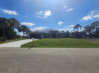 710 Connecticut Ln, Lehigh Acres, FL 33936