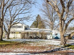 6476 Big Creek Pkwy, Parma Heights, OH 44130