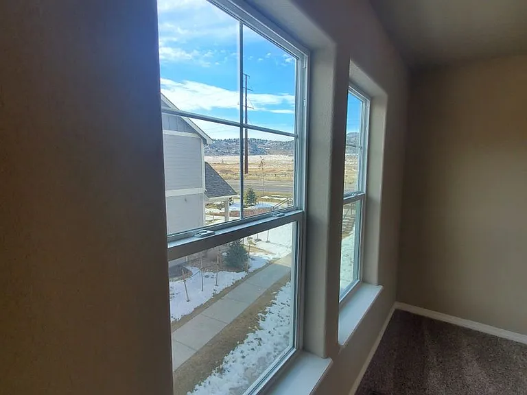 2421 Ridge Top Dr #5 — Photo 36