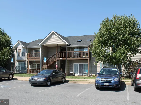 121 Brookland Ct, Winchester, VA 22602