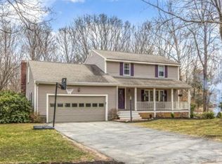 3 Ashwood Dr, North Reading, MA 01864