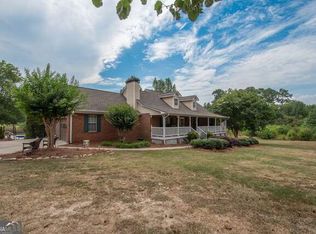 245 Jewel Blf, Fayetteville, GA