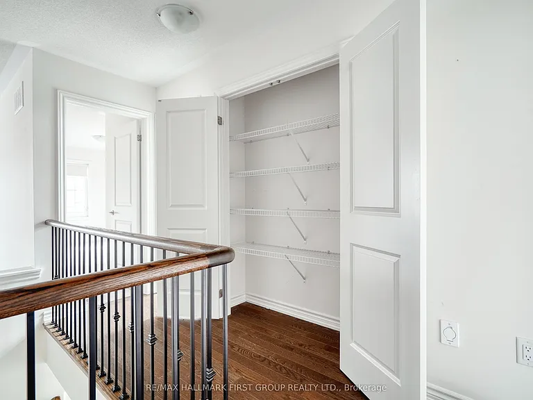 86 Maskell Cres — Photo 24