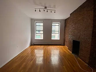 Rented by Best Apartments North Inc