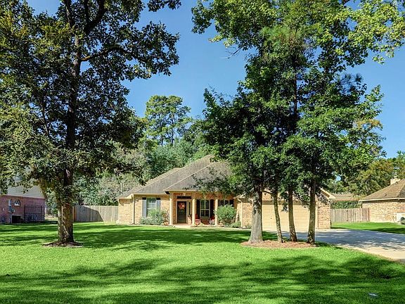 You'll love the serenity of this neighborhood, and the well-designed functionality of this lovely home.