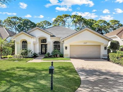 237 Charleston CT, Naples, FL, 34110