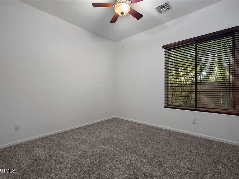 4018 E Harrison St — Photo 13