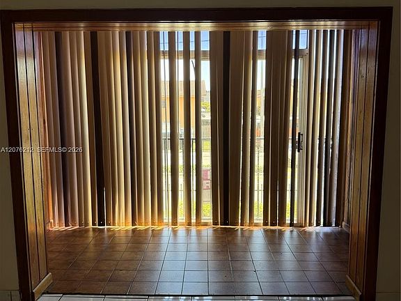 3rd image of 1855 W 60th St APT 249