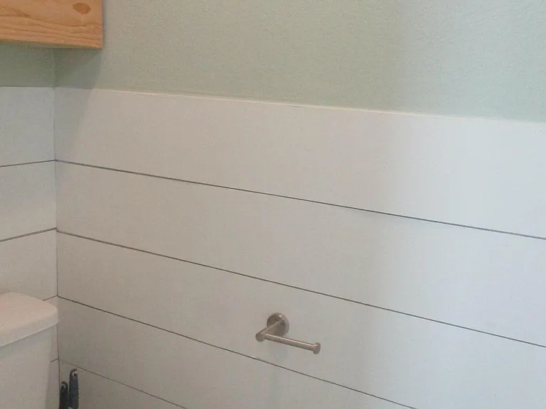 shiplap wainscoting