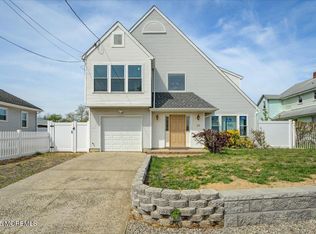 29 Lohsen Ave, Keansburg, NJ 07734