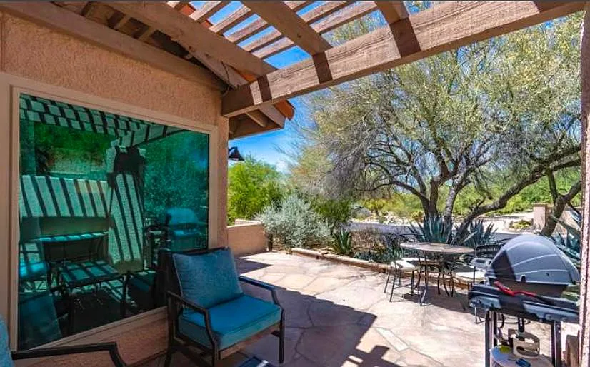 7601 N Calle Sin Envidia — Photo 3