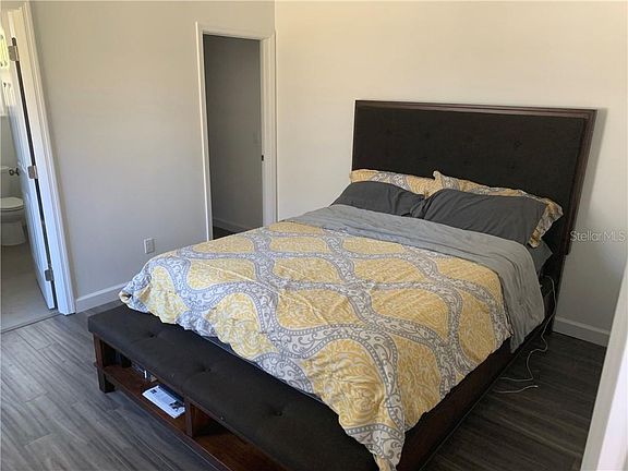 4th image of 326 Orange Ave