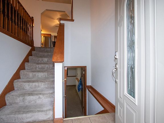 5th image of 6211 Kelly Ave