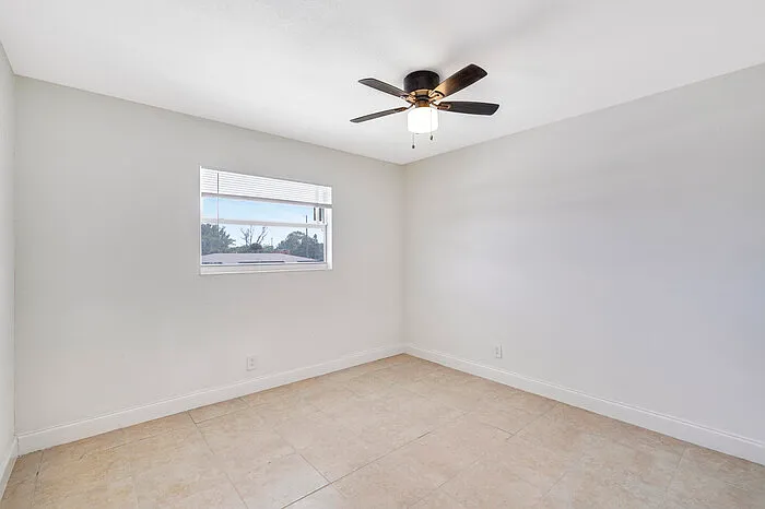 3237 Avenue J #Q — Photo 7