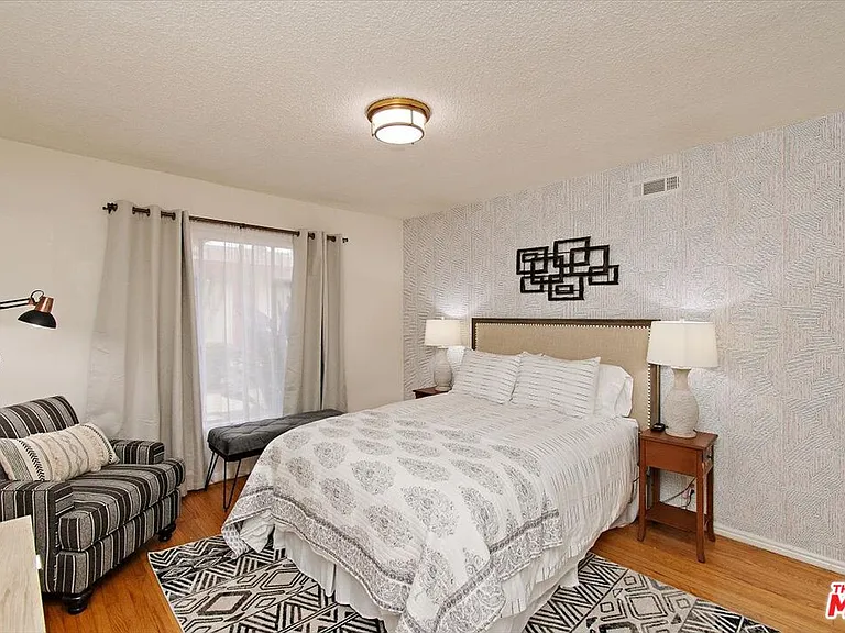 2224 W Imperial Hwy #1 — Photo 11